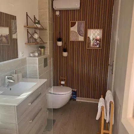 Magnifique Appartement A Cassis,Parking,2 Pas Du Port Exterior foto