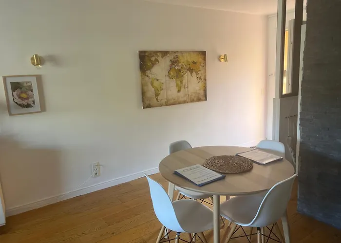 Magnifique Appartement A Cassis,Parking,2 Pas Du Port