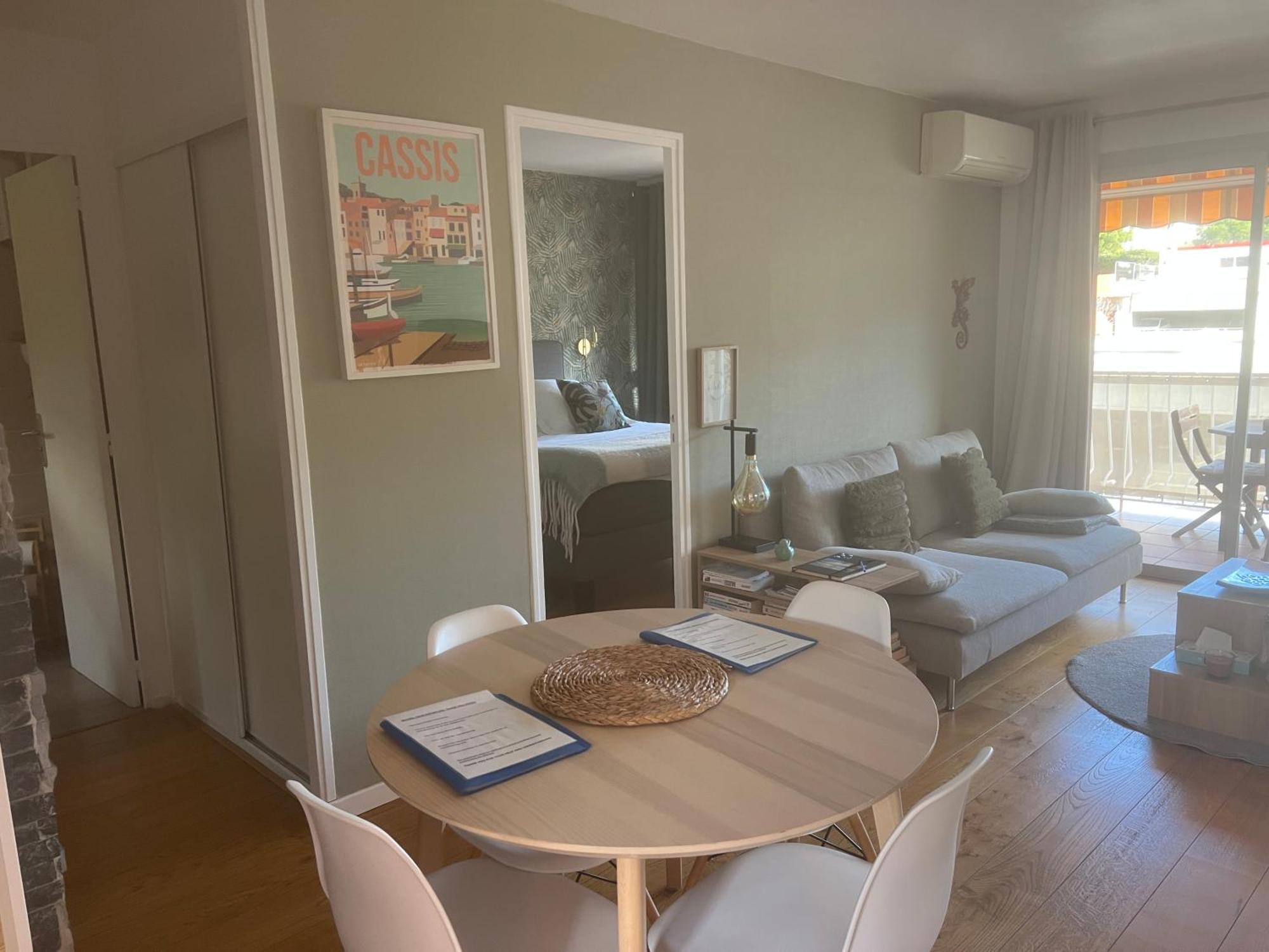 Magnifique A Cassis,parking,2 Pas Du Port Apartment *