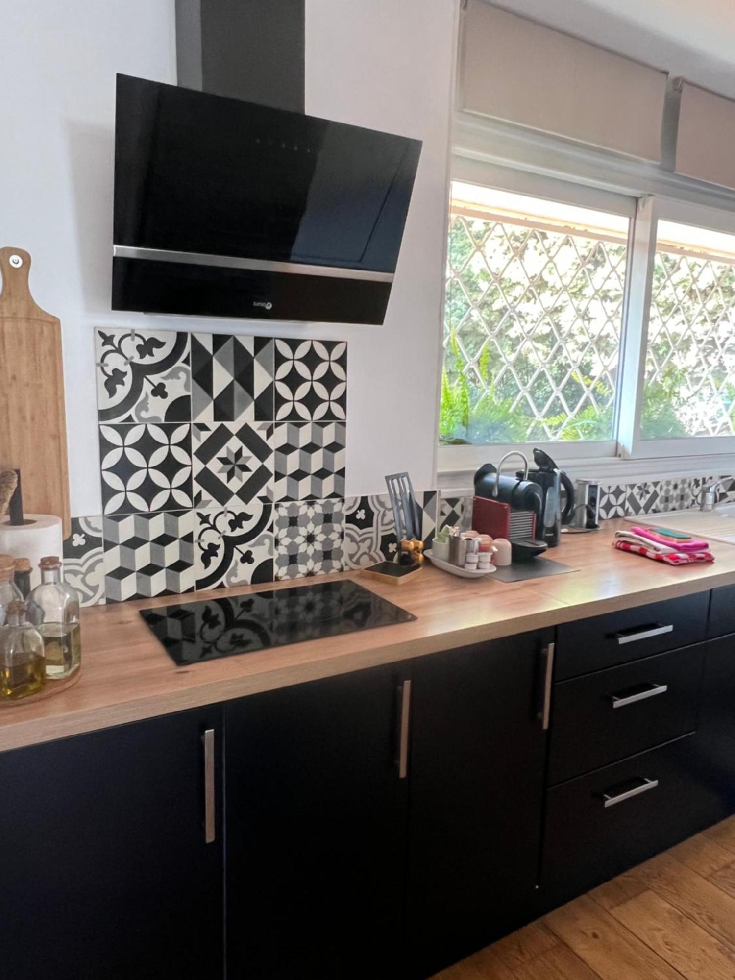 Magnifique A Cassis,parking,2 Pas Du Port Apartment