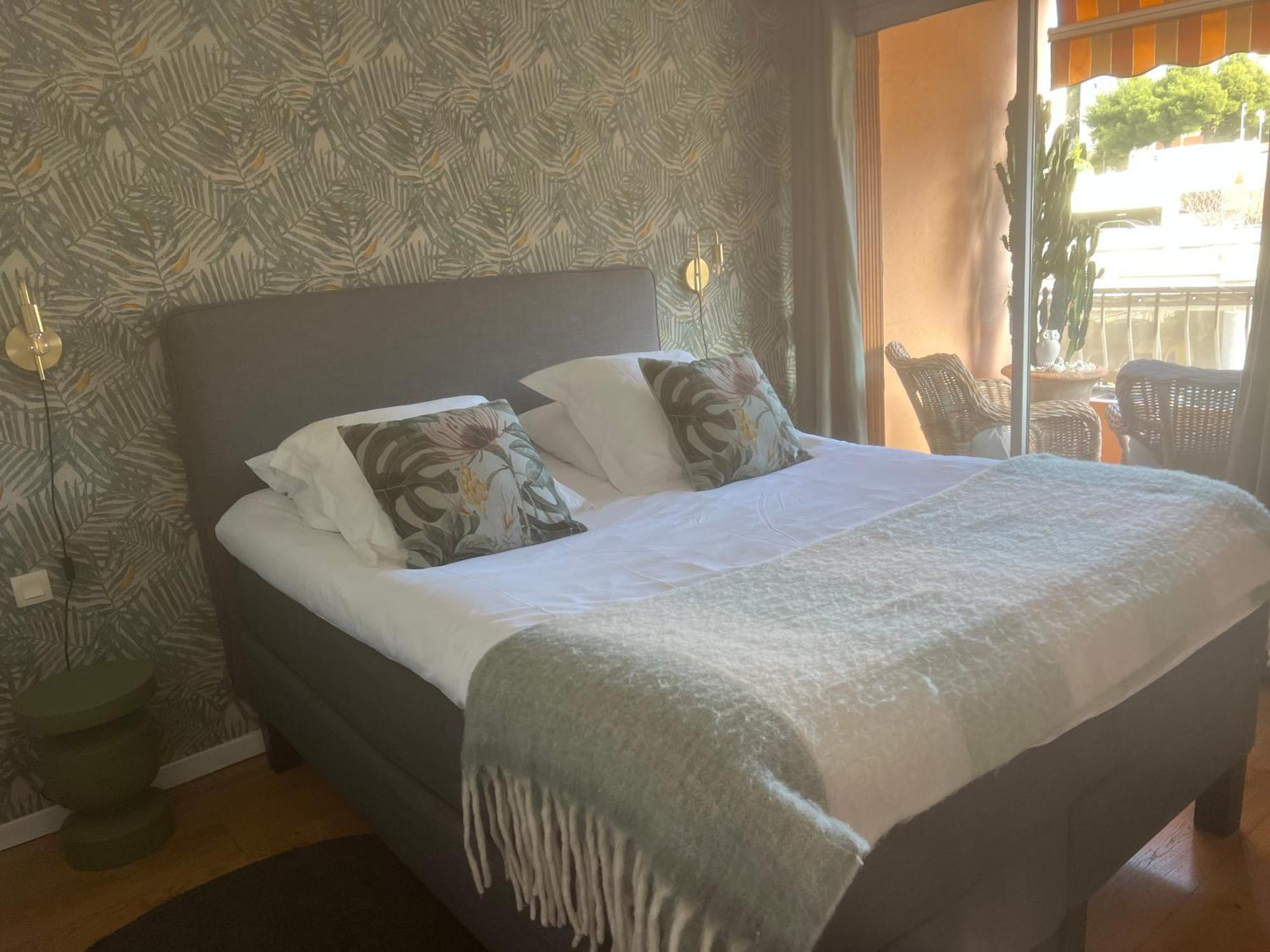 Magnifique A Cassis,parking,2 Pas Du Port Apartment